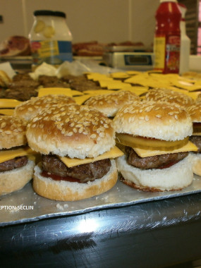 20  double cheese  burger gourmands