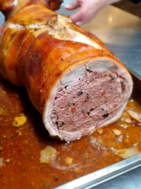 Porcelet farci cuit 12 heures 